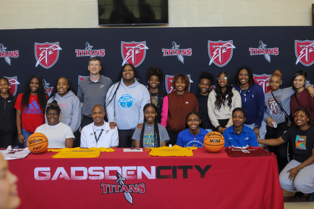 Ajainay "AJ" Tinker Signs with Snead State Community College